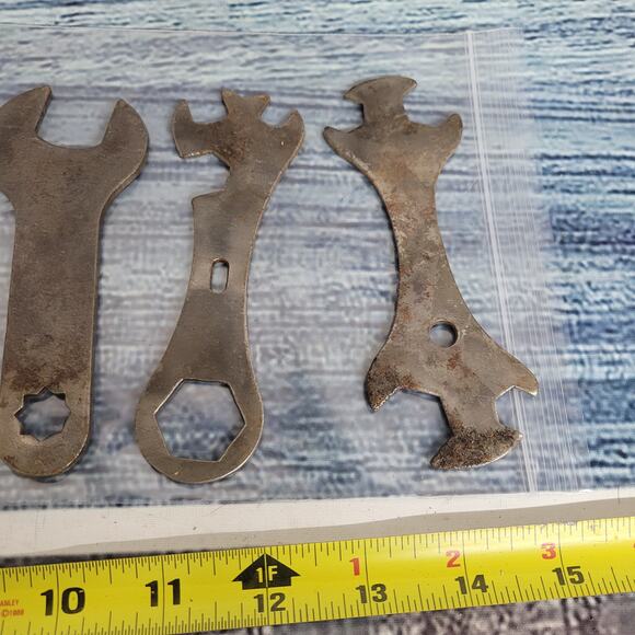 Vintage steel flat multi size wrenches 4pcs - Picture 6 of 6